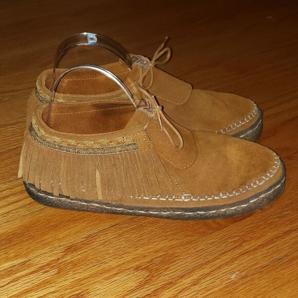 Boho Laidback London Moccasins - Picture 1 of 9